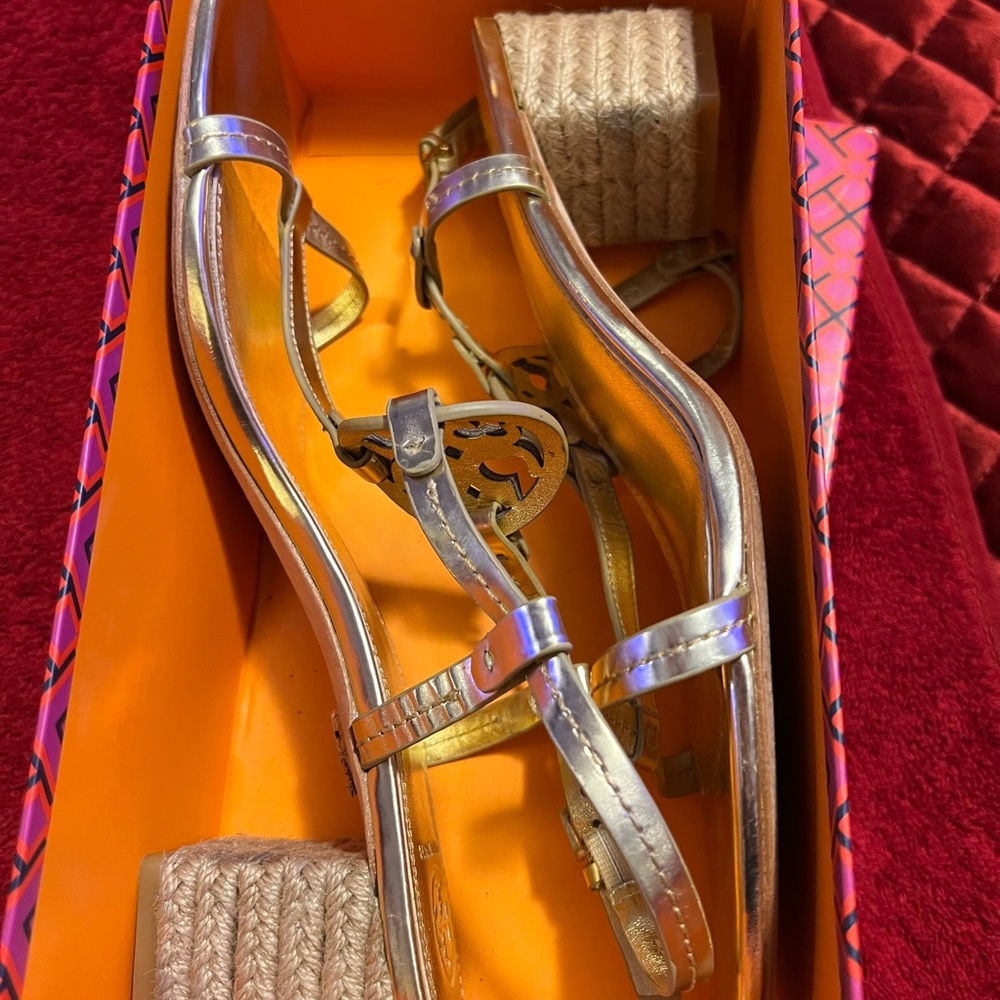 Tory Burch Sandals - Picture 2 of 5